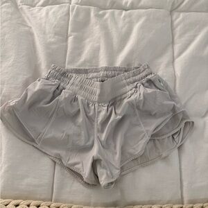 Lululemon 2.5 Hotty Hot Shorts